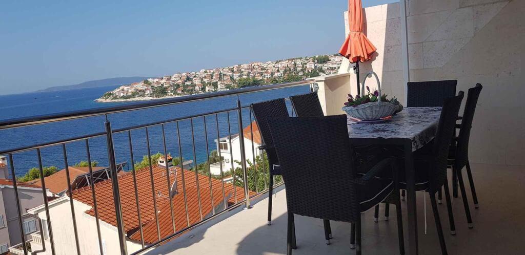 Summer Lounge Apartment Trogir Exterior foto
